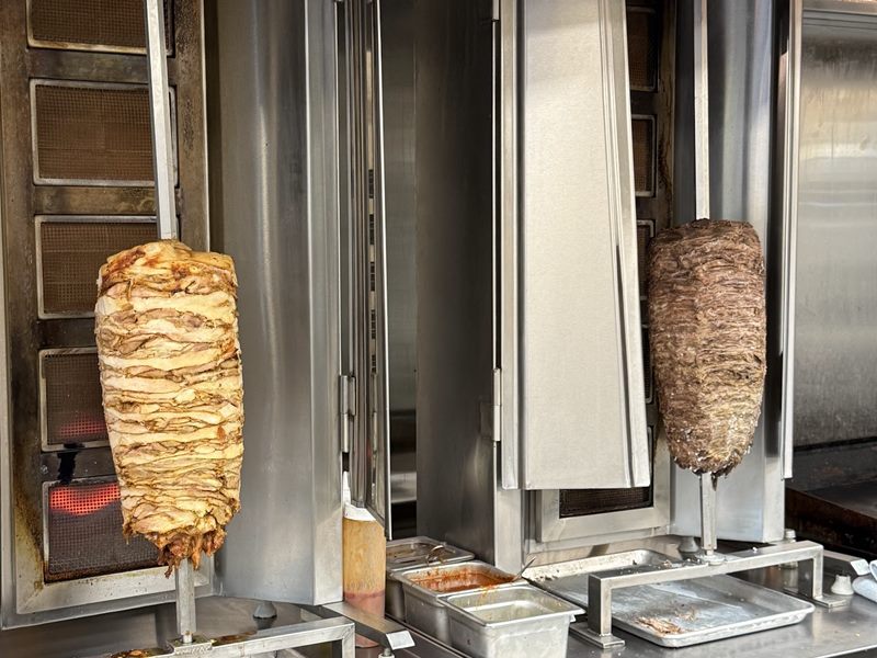Shami’s Restaurant & Grill interior