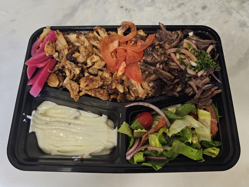 Shami’s Restaurant & Grill food